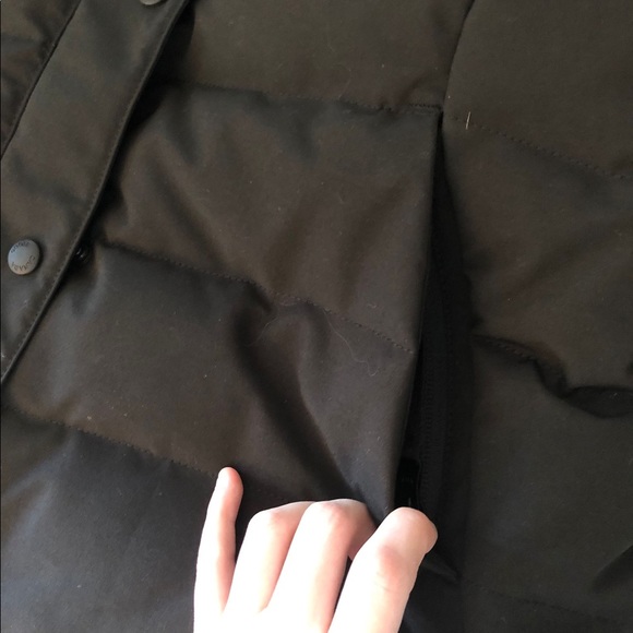 (SOLD) CANADA GOOSE JACKET WOMEN BNWT - Picture 4 of 15